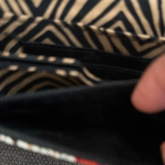 Vera Bradley Rosewood Wristlet Wallet Turnlock Fits iPhone 16 Pro New With Tags! - Picture 5 of 10